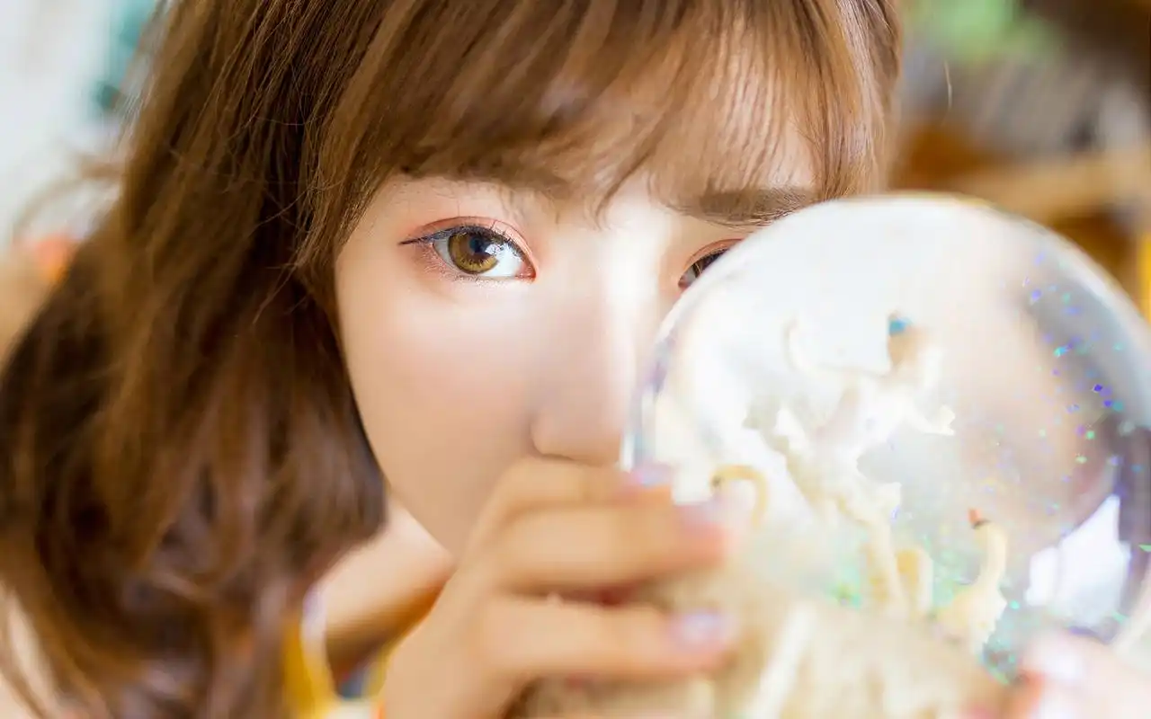 清纯少女可爱甜美写真高清桌面图片壁纸