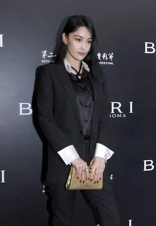 《跑男》这么火爆,却不可能邀请到这四个人,靳东霍建华上榜_节目