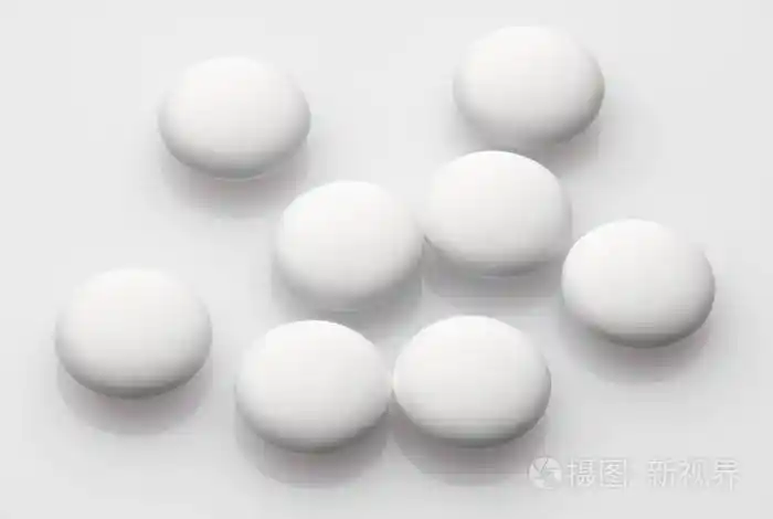 科学 头痛 胶囊 剂量 药房用过的药片水泡,空的,打开时没有药片在白色