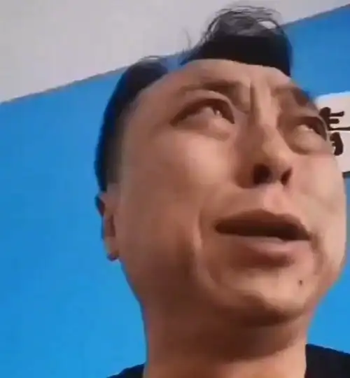 黑手哥痛哭流涕