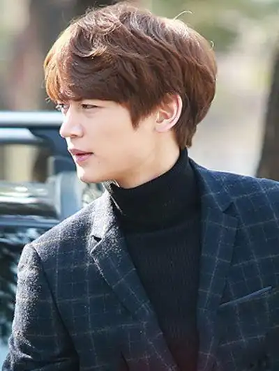 男生纹理烫发型推荐 彰显帅气个性