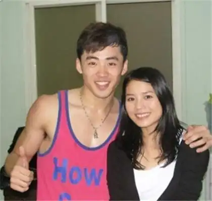 【图】超女黄英老公曹帅曝光 其剖腹产下男婴