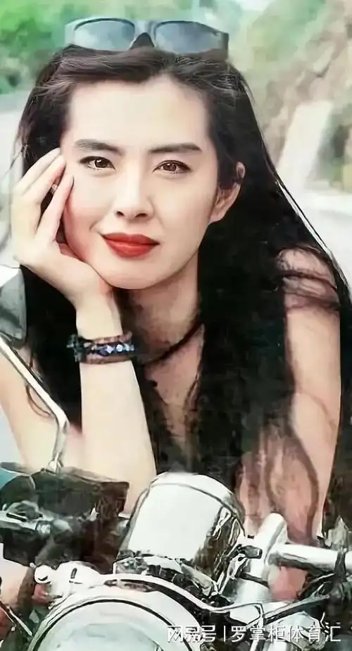 王祖贤中国女演员出生在中国台湾祖籍安徽舒城毕业于台湾国光艺校