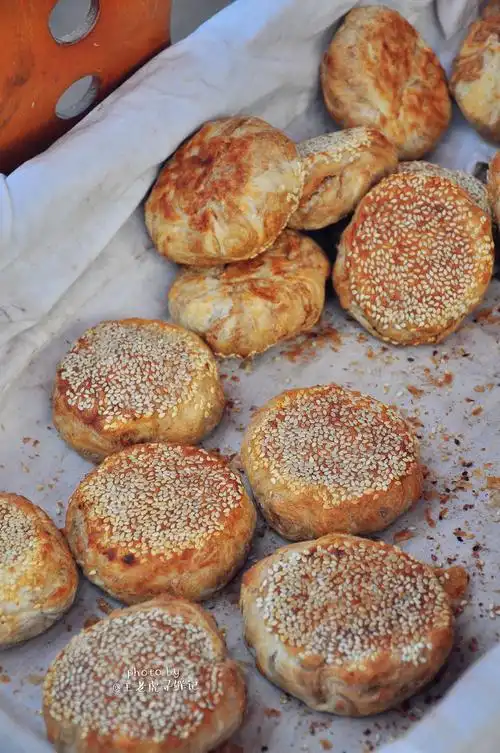 怀念济南回民小区清晨那个香喷喷的麻酱烧饼