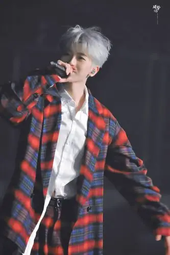 有没有蔡徐坤的神仙图,就是路人见了都要惊叹的那一种?