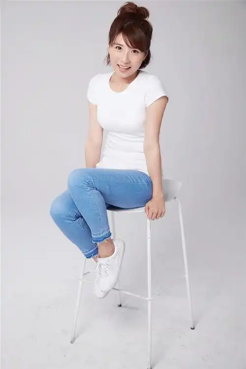 视频|2017smg名,优播音员主持人候选人-雪瑾(广播)