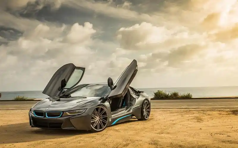 超酷汽车魅力壁纸_每一辆车都有自己的个性