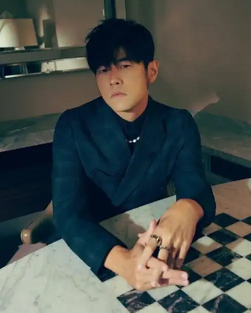 6/25 周杰伦dior台北写真 太帅啦#周杰伦福州演唱会##周杰伦台北演唱