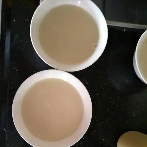 雪子_jcbg做的自制超级浓郁的豆浆(料理机版)