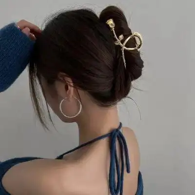 快手流行头像女生霸气洋气图片超好看的女生真人高清微信头像大