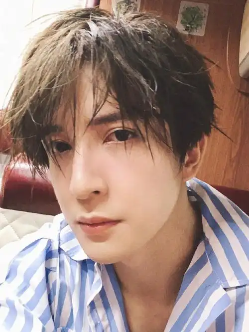 好爱#全世界最好的薛之谦  自拍.