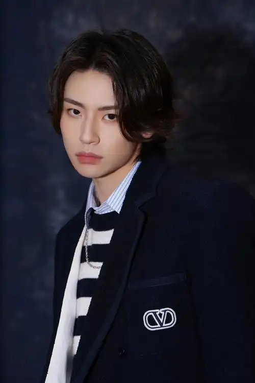 美美与共##小鬼再现美式男高风##小鬼限定男高学院风