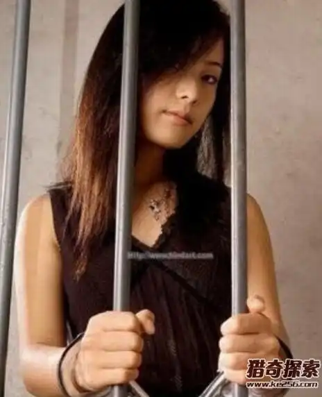 与美女死刑犯行刑前共度一夜良宵