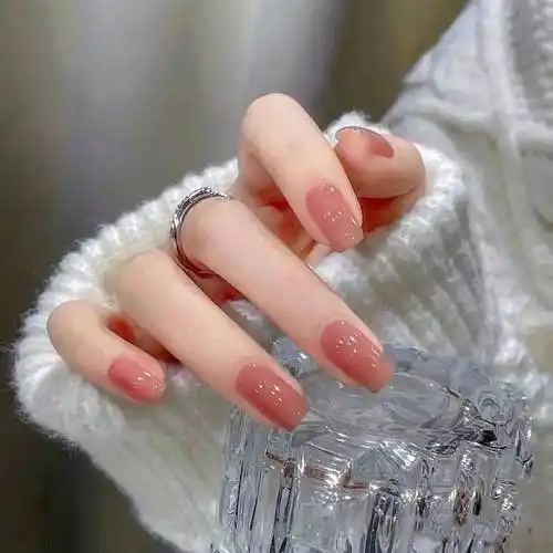 高级跳色纯色美甲,简约又时尚,适合各种场合!_颜色_手指_想学