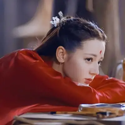 迪丽热巴闺蜜头像