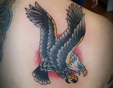 后肩后背老鹰纹身图案(10)