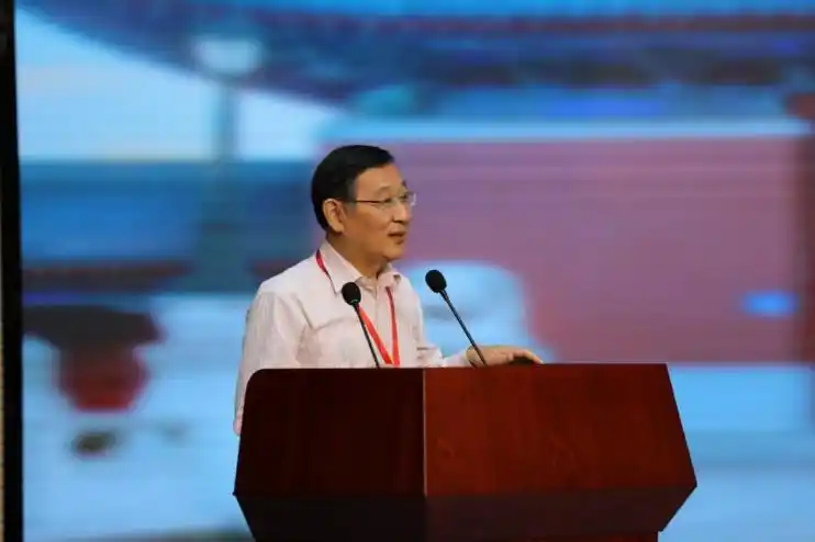 张国良(上海交通大学媒体与传播学院教授)