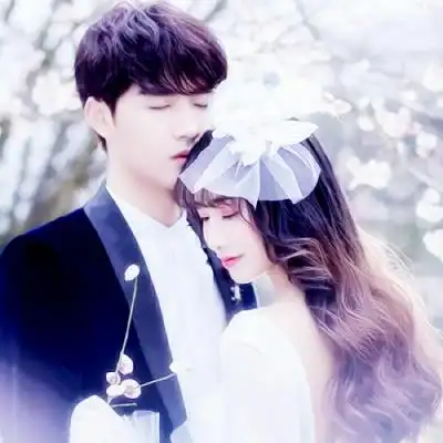 情侣头像真人双人一人一张除了爱你只剩下空白