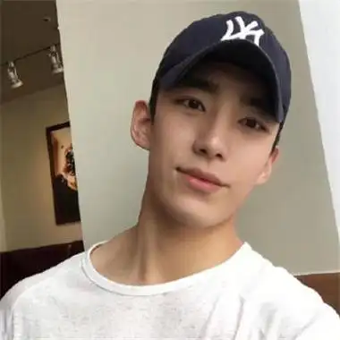 男生微信头像帅气阳光一点的