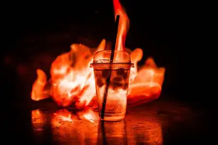 发光的龙舌兰酒背景概念图片