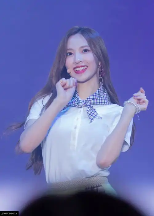 cherrybullet许智媛