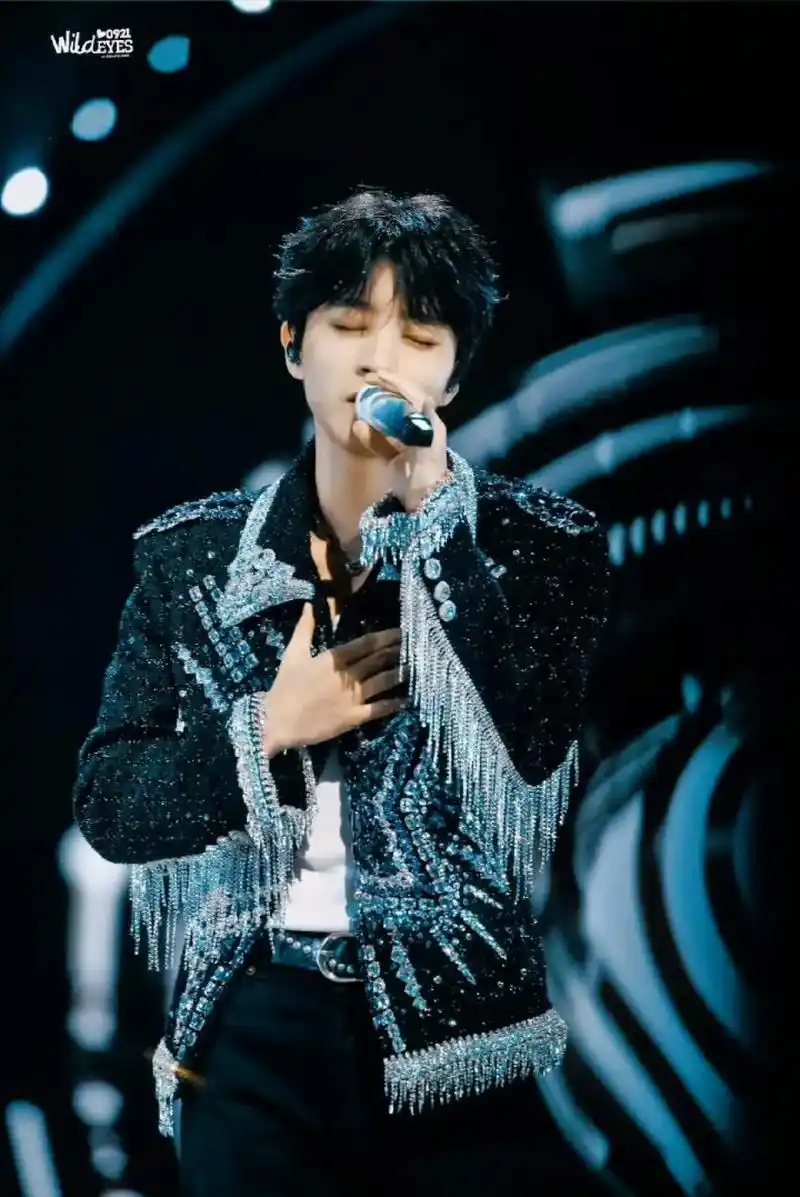 王俊凯新歌你会找到我 #王俊凯江苏卫视跨年 #王俊凯 #神 - 抖音