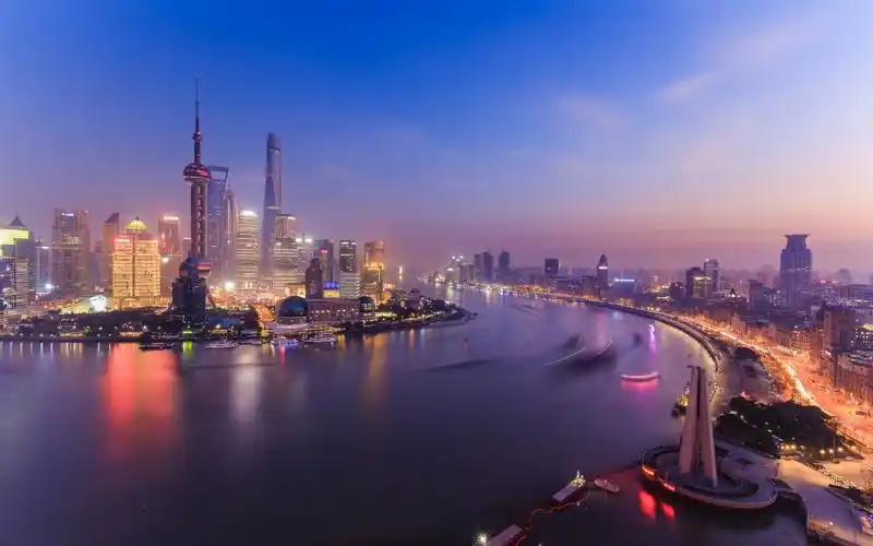 上海外滩陆家嘴夜景风光4k壁纸_4k风景图片高清壁纸_墨鱼部落格