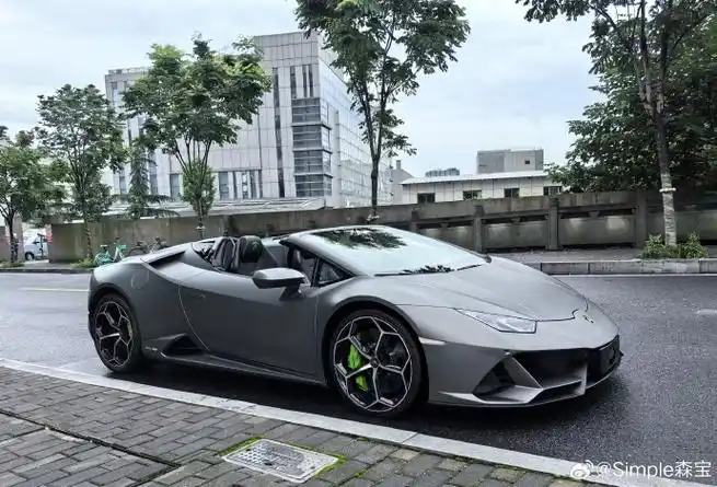 陶瓷刹车/高定音响#豪车超跑##汽车资讯##杭州#杭州·车世界超豪贸档