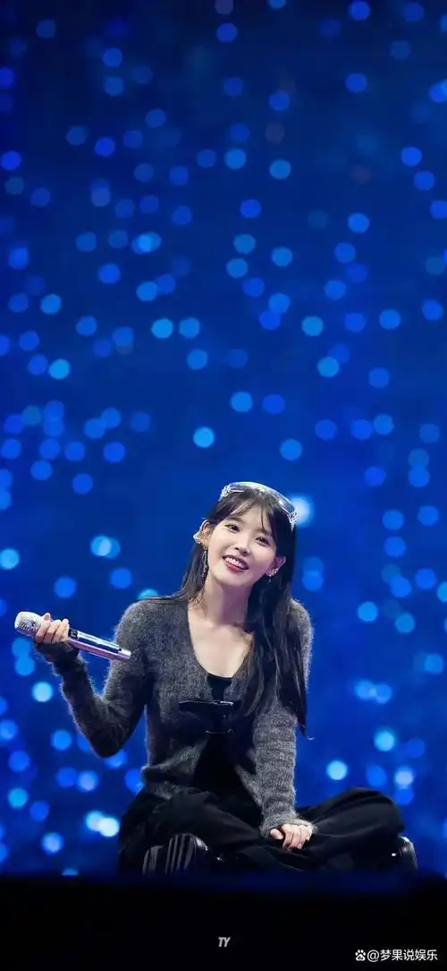 iu李知恩,清新甜美,魅力四溢.