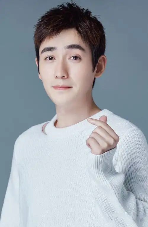 2018搜狐时尚盛典年度人气男明星提名:朱一龙