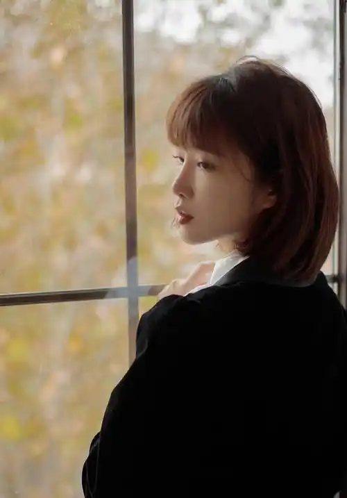 演员刘之冰,明星继女出嫁那天泪洒婚礼现场,她就是我亲女儿_茹萍_奚望