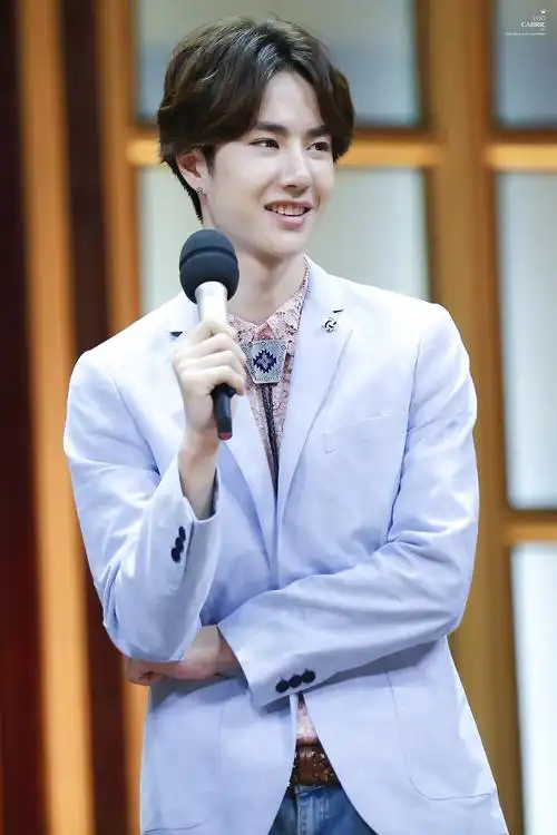 uniq王一博天天向上