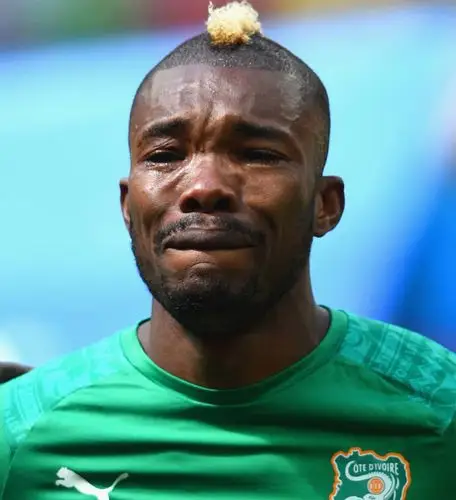 昆明摄影学校教你世界杯奇特发型秀