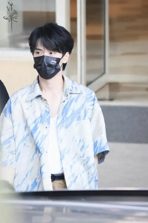 严浩翔这是我的岛##这是我的岛线下海岛全员直播