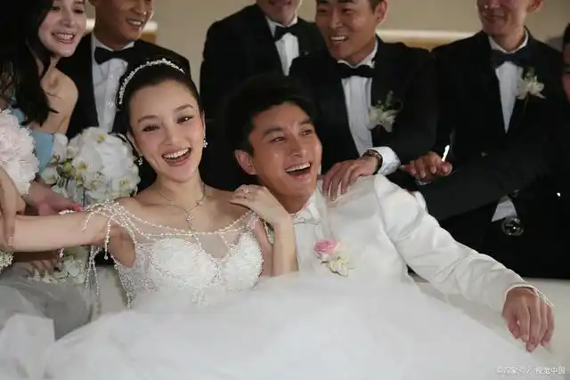 贾乃亮,李小璐当年结婚的现场