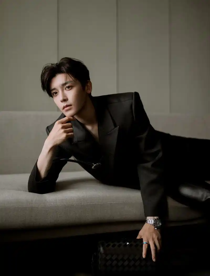 侯明昊写真壁纸