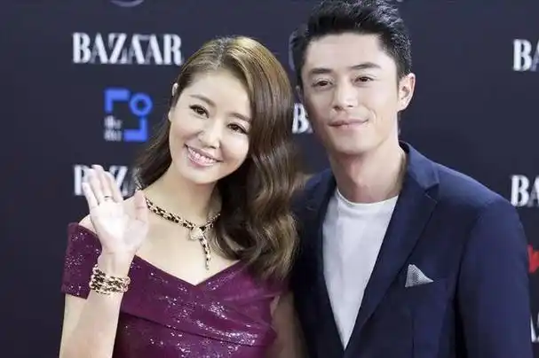 后来更是在电视剧《倾世皇妃》中,结识了饰演马馥雅的林心如,与其相知