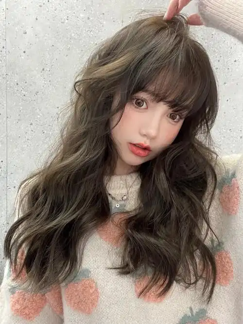 长沙烫发 长沙染发 长沙发型设计 长沙接发秋冬发型推荐#法式慵懒卷发