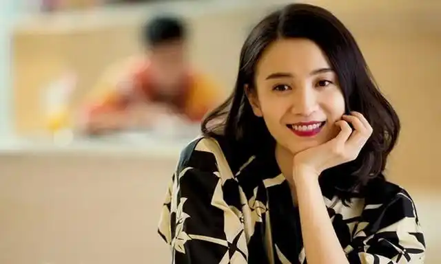 5,宋佳,特别耐看很有感染力的美女,非常放得开,没有美女包袱,很接地气