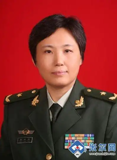 大开眼界:《看看真正授予将军军衔的解放军女将军》