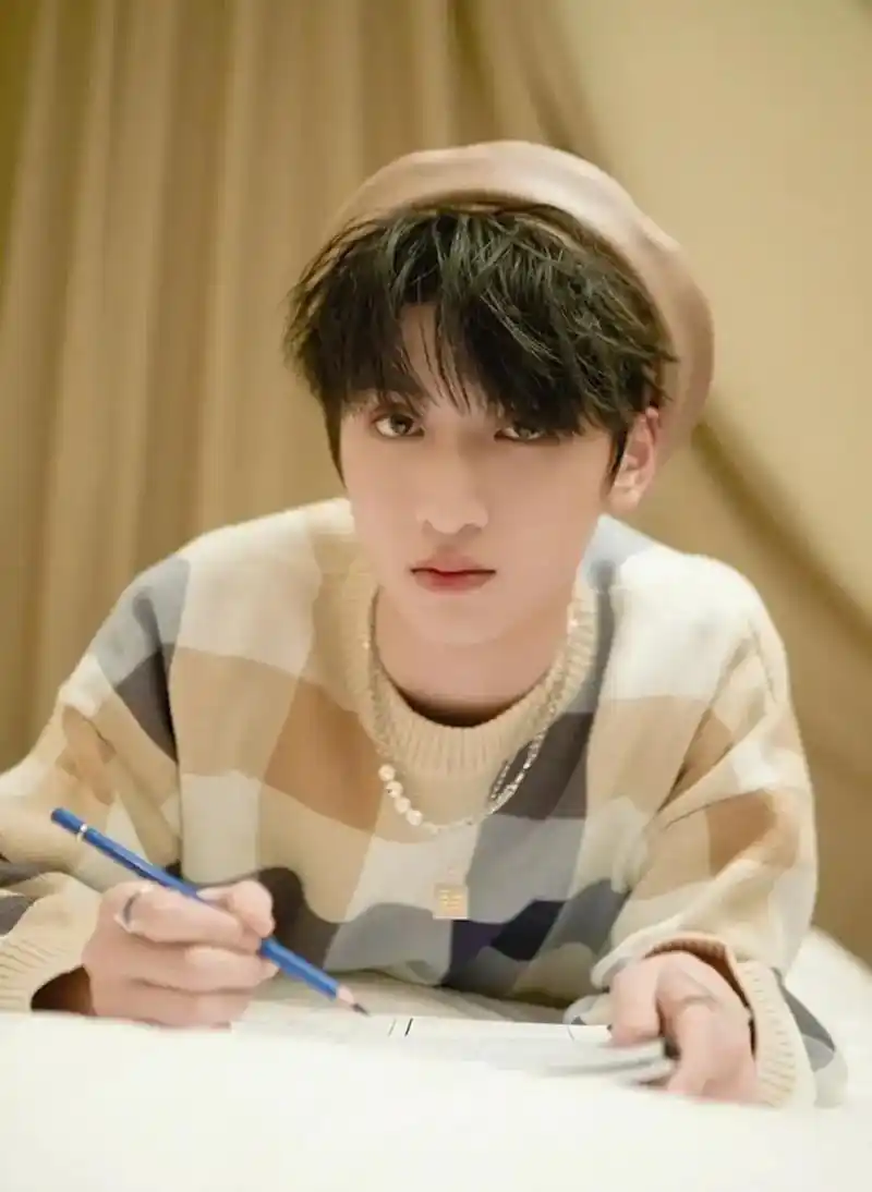 严浩翔宝贝.时代少年团严浩翔成员之一,我非常喜欢翔哥,202 - 抖音