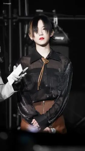 陆柯燃站姐出图(更新舞台图不遮眼睛)