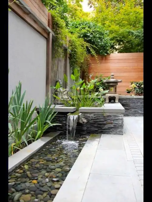 9个令人惊叹的花园水景设计60