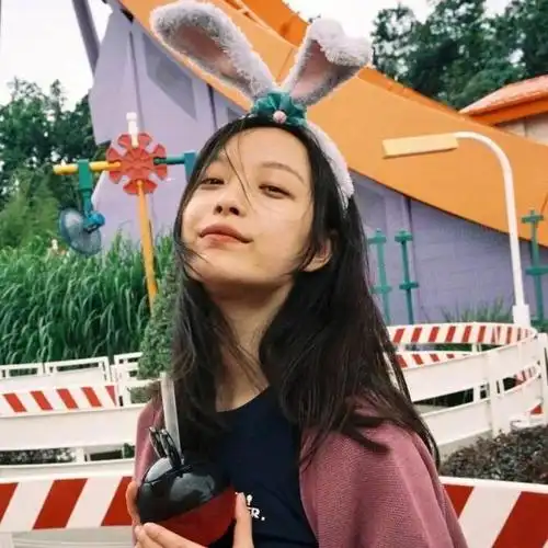 倪妮借冯绍峰上位的瓜!