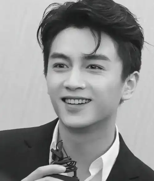 肖战最治愈!男艺人笑容排名公布