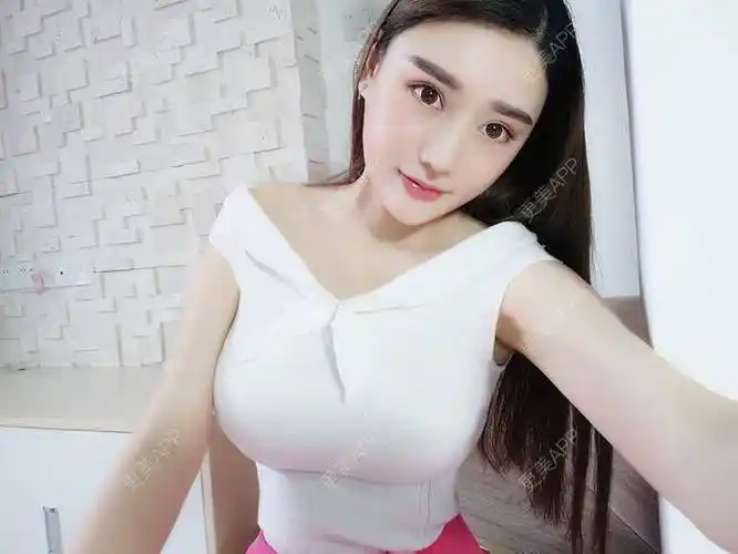 进口假体隆胸 丰胸深圳￥16800起【假体隆胸】美莱