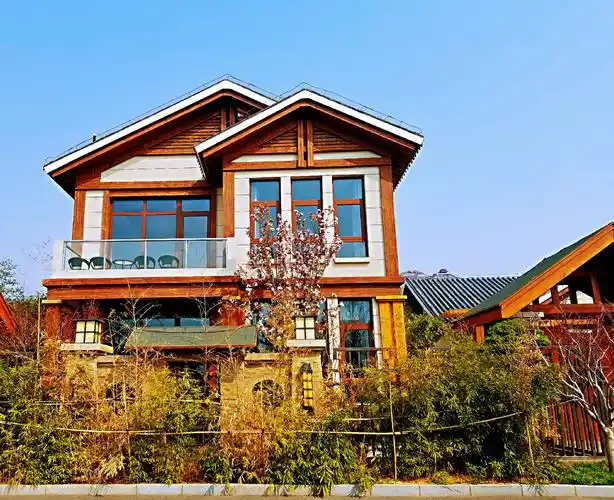 走进春天的庄园里