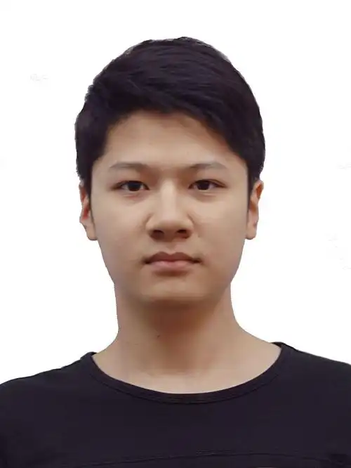 成老师(为保护教员隐私,面谈时会向您提供各种证件) 性别: 男 年龄