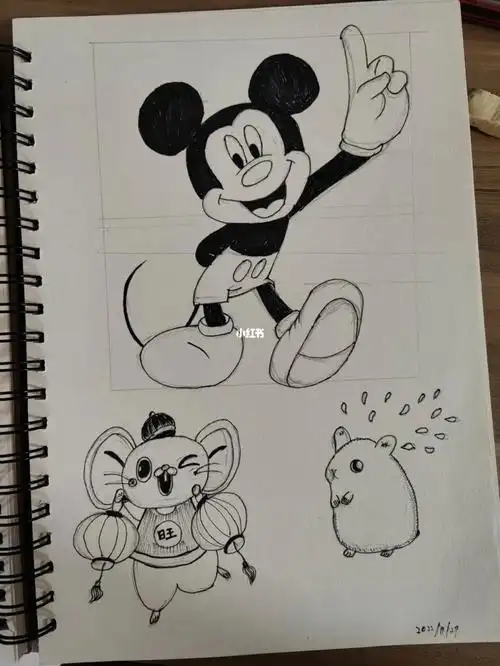 素材来源网络侵删@画画的李幸运画速写感觉型不准,还是得量好了再画