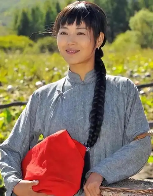 发福的7大女星,年轻时也太惊艳了!曾经都能当韩剧女主的